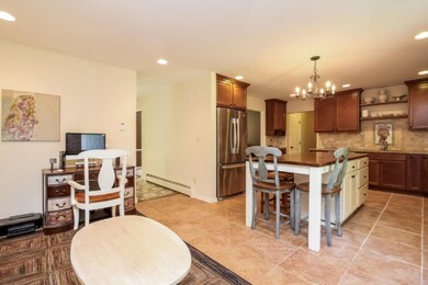 014-Sitting_Room-2946073-small