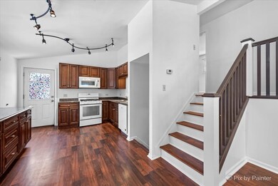 1265 Navajo Dr, Carpentersville, IL 60110 - photo 6