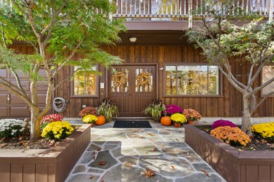 104 Blue Spruce Cir, Weston, CT 06883 - photo 3