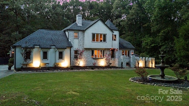 6817 Tree Hill Rd, Matthews, NC 28104 - photo 2