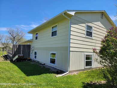 7 NW Corner