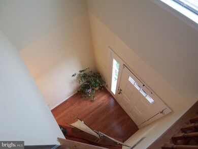 596 Tuliptree Square NE, Leesburg, VA 20176 - photo 4