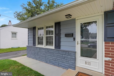 811 S Cass St, Middletown, DE 19709 - photo 2