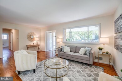 1711 Evelyn Dr, Rockville, MD 20852 - photo 5