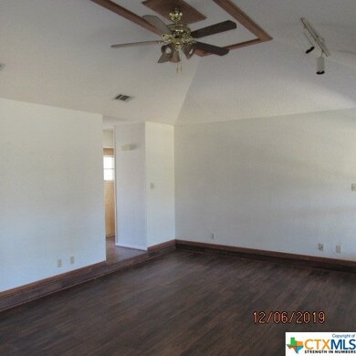 1107 Tyler Dr, Copperas Cove, TX 76522 - photo 6