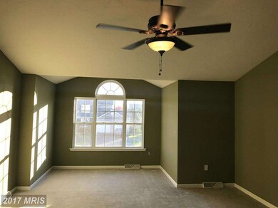 1401 Mallard Dr E, Chambersburg, PA 17202 - photo 5