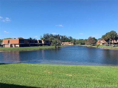 1425 SW 110th Way, Davie, FL 33324 - photo 7