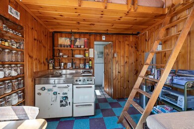 6-web-or-mls-82-shore-rd-6