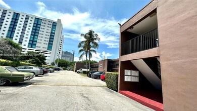 10740 SW 3rd St unit 204, Miami, FL 33174 - photo 4
