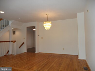 1421 Templeton Place, Rockville, MD 20852 - photo 7