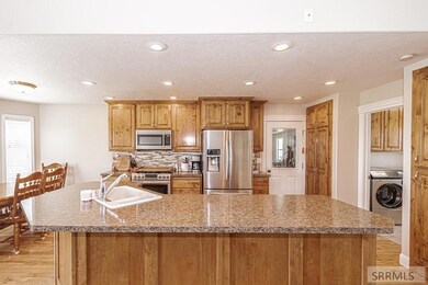 23 S 800 W, Blackfoot, ID 83221 - photo 6