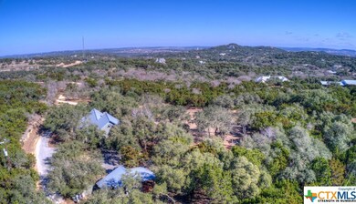 23090 Scenic Loop Rd, San Antonio, TX 78255 - photo 3
