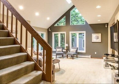 225 North St, Upton, MA 01568 - photo 5