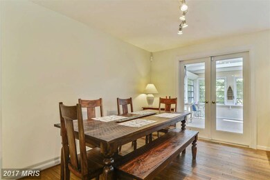 410 Duvall Ln, Annapolis, MD 21403 - photo 5