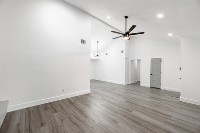 10931 Mackenzie Dr, Houston, TX 77086 - photo 6