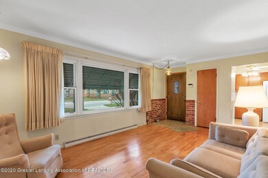 07-521 S Cedar St-WindowStill-Real-