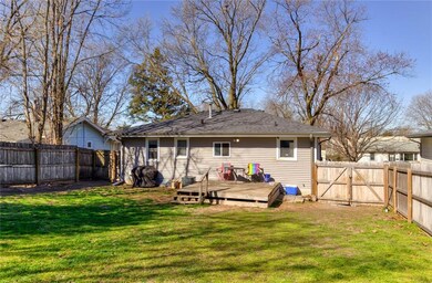 2125 Searle St, Des Moines, IA 50317 - photo 7