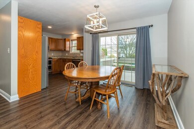 2202 Sumpter Trail, Columbus, IN 47203 - photo 7