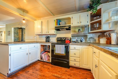 8548 SW Parish Place Rd, Augusta, KS 67010 - photo 7