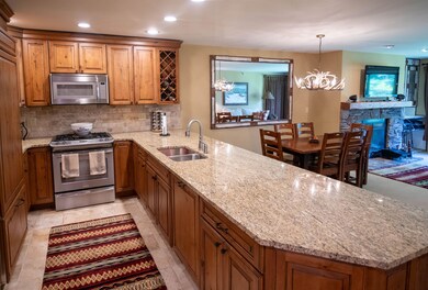 22 Harrison Ln unit L203, Ludlow, VT 05149 - photo 5