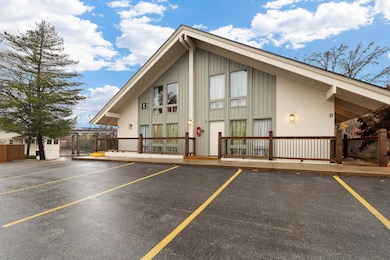 403 Veterans Blvd unit 3, Branson, MO 65616 - photo 2