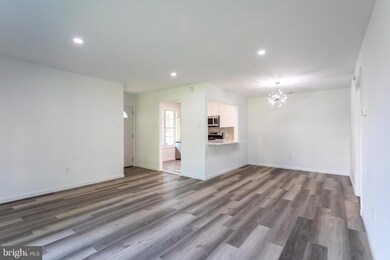 513 Shetland Ct unit 513, Sewell, NJ 08080 - photo 5