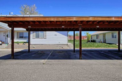 395 Sunnyside Ct unit B, Grand Junction, CO 81504 - photo 2