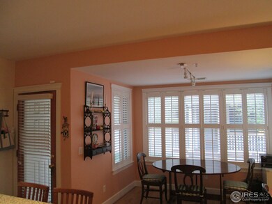 Eat-in kitchen