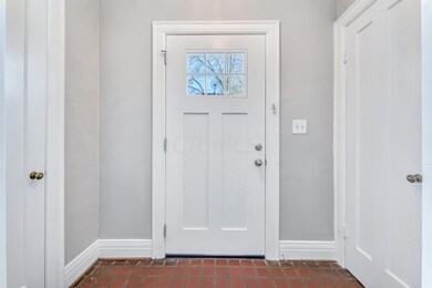 2565 Bexley Park Rd, Columbus, OH 43209 - photo 2