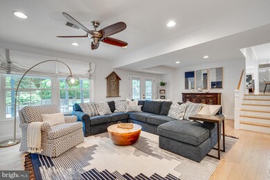 9803 Fosbak Dr, Vienna, VA 22182 - photo 6