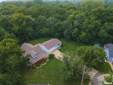 3539 W Mary Knoll Ct, Peoria, IL 61615 - photo 6