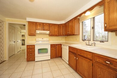 59 N Pembroke Rd, Epsom, NH 03234 - photo 6