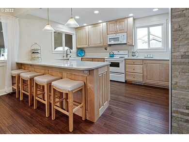 986 Bridge St, Lafayette, OR 97127 - photo 7