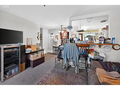 48386 Jasper Dr, Oakridge, OR 97463 - photo 7