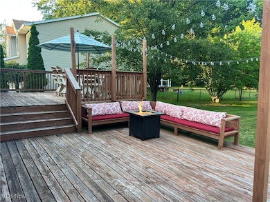 4575 Fishcreek Rd, Stow, OH 44224 - photo 2