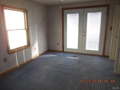 267 Main St, Slatington, PA 18080 - photo 7
