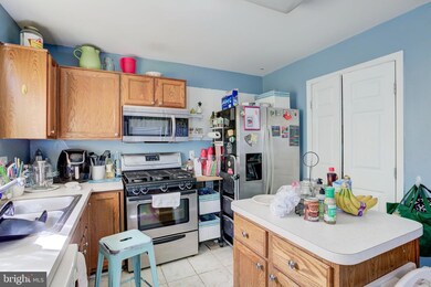 1839 Tiger Lily Cir, Woodbridge, VA 22192 - photo 5