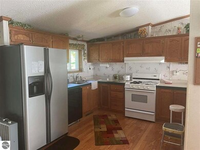 3376 Allen Rd, Turner, MI 48765 - photo 2