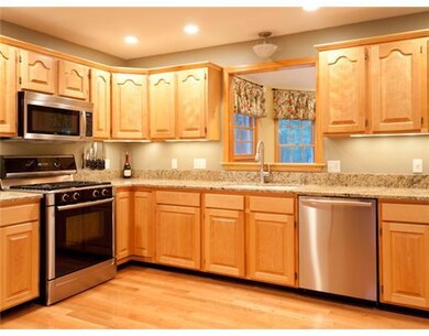 13 Crystal Dr, Franklin, MA 02038 - photo 2