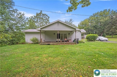 7509 Borman Rd, New Tripoli, PA 18066 - photo 3