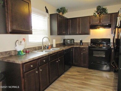 517 Cherry Blossom Ln - Kitchen 1.1