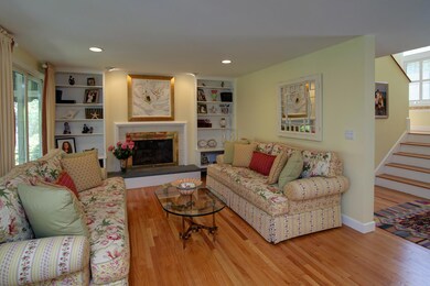 22 Valerie Cir, East Falmouth, MA 02536 - photo 4