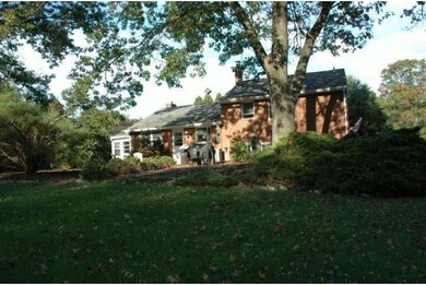 1452 Stirling Dr, Wayne, PA 19087 - photo 5