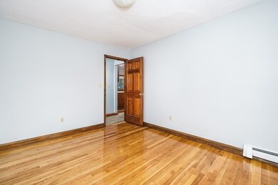 53 Mechanic St unit 2, Newton, MA 02464 - photo 5