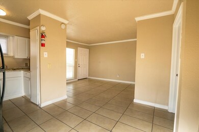 3045 Golfcrest Blvd unit 17, Houston, TX 77087 - photo 7