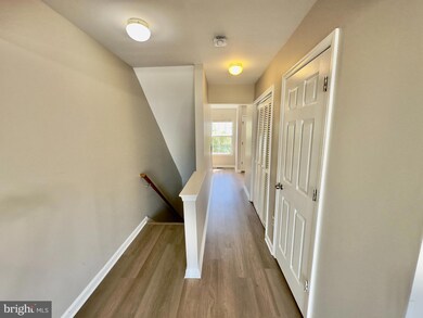 8873 Goose Landing Cir, Columbia, MD 21045 - photo 3