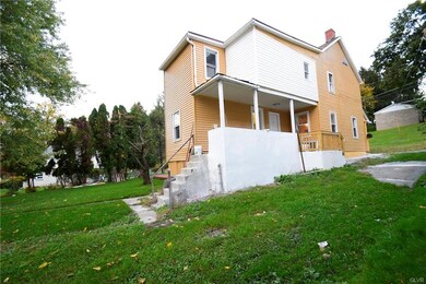 Side/Back view of 522 Carlisle