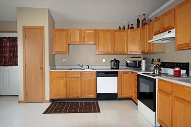 Spacious, eat-in Kitchen