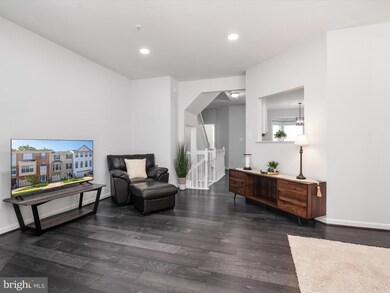 8706 Riverscape Ct, Odenton, MD 21113 - photo 7