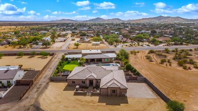 1510 E Cloud Rd-large-004-003-1510 E Clo
